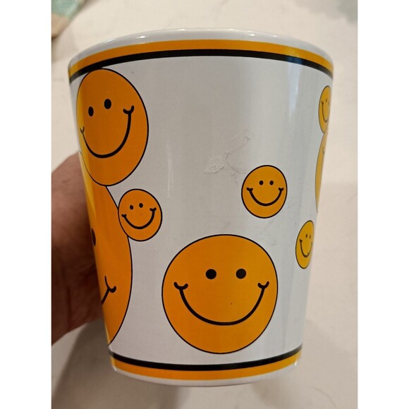 Yellow Happy Smiley Face Mug - Picture 3 of 6